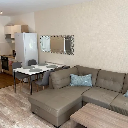 Danies Place Apartamento Siófok